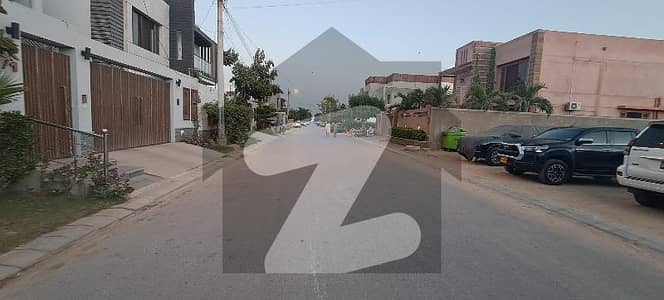ڈی ایچ اے فیز 6 ڈی ایچ اے ڈیفینس,کراچی میں 1 کنال رہائشی پلاٹ 11.0 کروڑ میں برائے فروخت۔