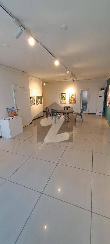 Office Available For Rent Office Available For Rent