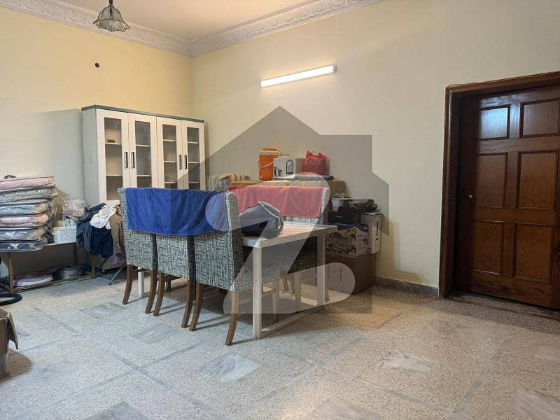 3 Bedroom Ground Portion For Rent F-11/ 3 Bedroom Ground Portion For Rent F-11/