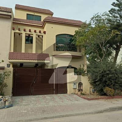 10 Marla Corner Use House For Sale In Bahria Town Phase 2