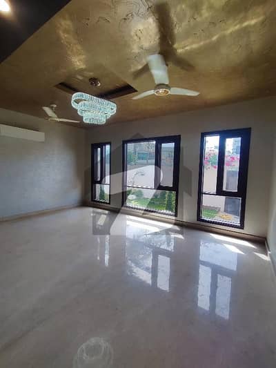 BRAND NEW 500 YARDS BUNGALOW FOR RENT DHA PHASE 7