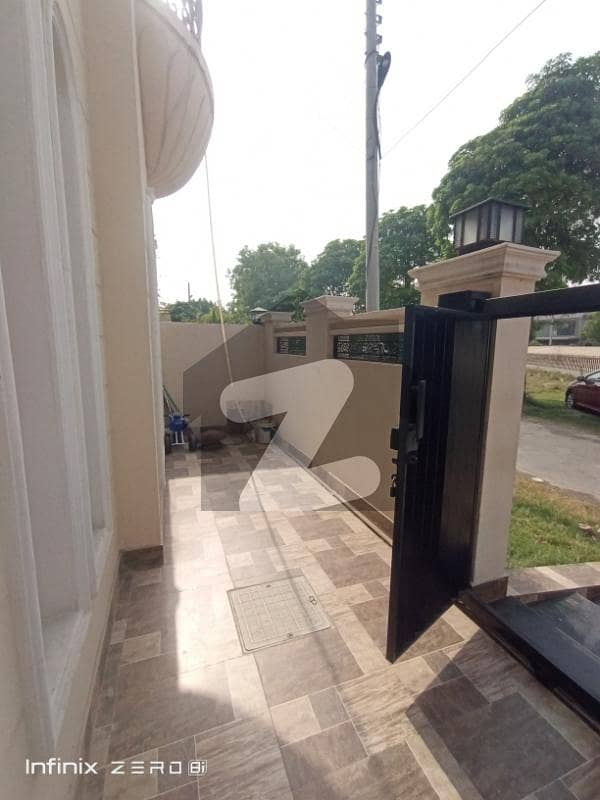 8 Marla House For Sale Hot Location 8 Marla House For Sale Hot Location