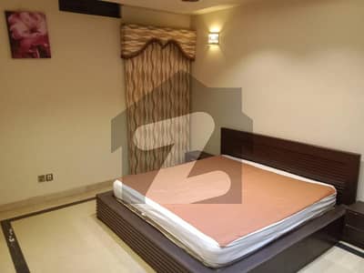 ڈی ایچ اے فیز 5 - بلاک کے فیز 5,ڈیفنس (ڈی ایچ اے),لاہور میں 4 کمروں کا 10 مرلہ مکان 2.45 لاکھ میں کرایہ پر دستیاب ہے۔ ڈی ایچ اے فیز 5 - بلاک کے فیز 5,ڈیفنس (ڈی ایچ اے),لاہور میں 4 کمروں کا 10 مرلہ مکان 2.45 لاکھ میں کرایہ پر دستیاب ہے۔