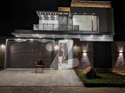 VILLA 500 SQUARE YARD 5 Bed For Sale In Bahria Town Karachi