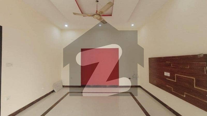 10 MARLLA UPER PORTION FOR RENT 10 MARLLA UPER PORTION FOR RENT