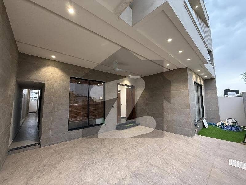 10 Marla Fresh House Available For Rent 10 Marla Fresh House Available For Rent