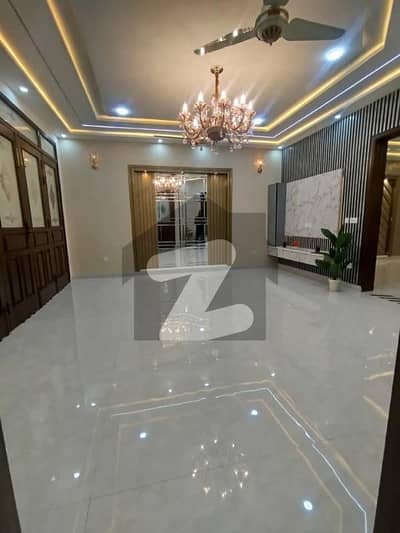 1 Kanal Lower Portion For Rent In EME