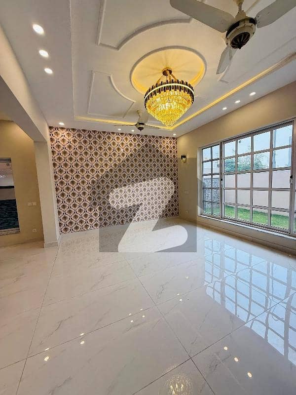 Beautiful Renovated 5 Bedroom House Beautiful Renovated 5 Bedroom House