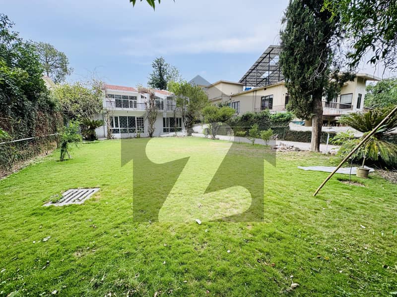 2 kanal House For Rent In F-6 On Prime Location 2 kanal House For Rent In F-6 On Prime Location