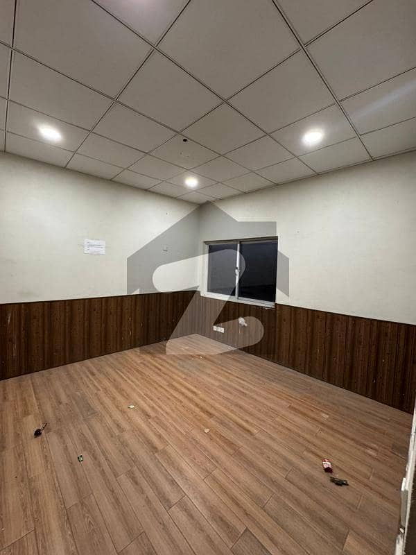Office Building with Warhouse Big Parking, Good Location For Rent Office Building with Warhouse Big Parking, Good Location For Rent