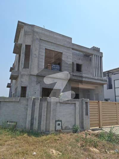 Corner House for Sale DHA Phase 7, Lahore, Structure: Gray structure (unfinished)