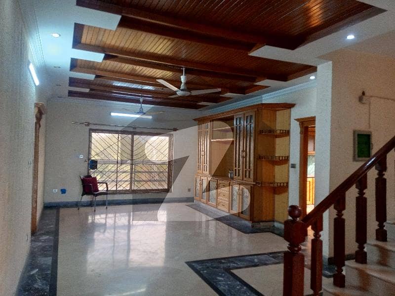 1 Kanal Upper Portion For Rent 1 Kanal Upper Portion For Rent