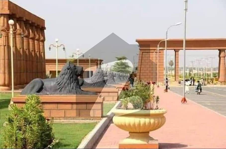 10 Marla Prime location in Model Avenue Bahawalpur 10 Marla Prime location in Model Avenue Bahawalpur