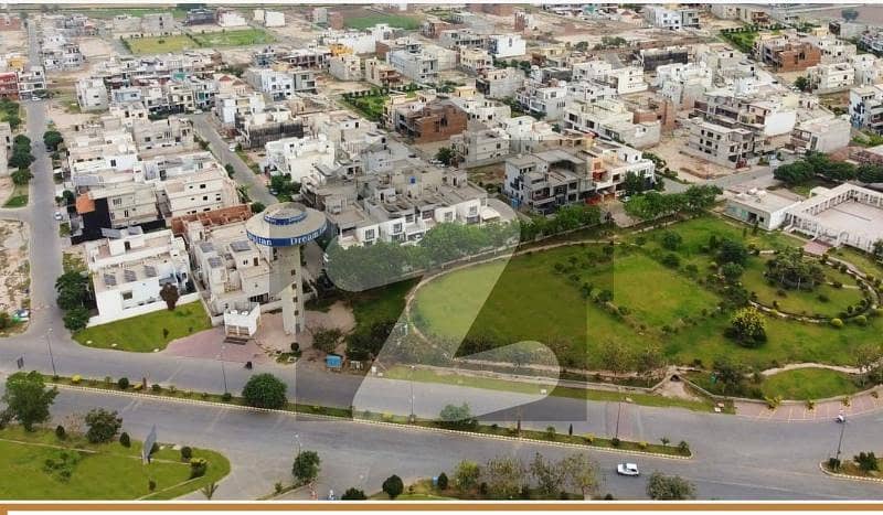 10 Marla Commercial Plot Is Available 10 Marla Commercial Plot Is Available