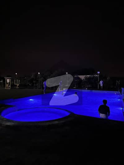 ڈیفینس رایا ڈی ایچ اے ڈیفینس,لاہور میں 5 کمروں کا 6 کنال فارم ہاؤس 15.0 ہزار میں کرایہ پر دستیاب ہے۔