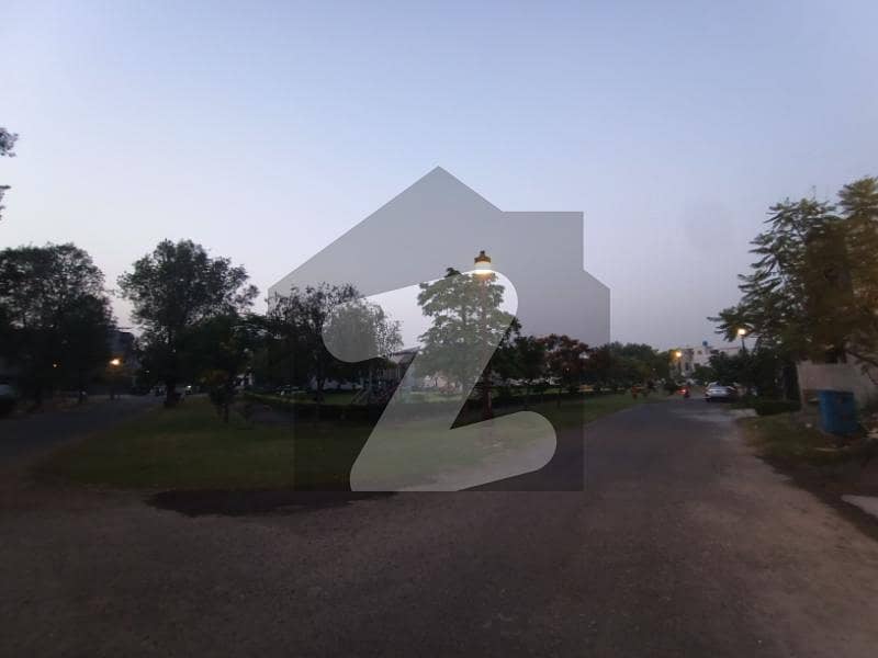 10 MARLA PLOT FOR SALE IN CLOSE TO NFC 10 MARLA PLOT FOR SALE IN CLOSE TO NFC