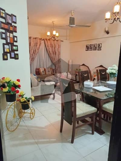 Very big & Beautiful 3 bed DD Flat Available at Aesthetic location of Johar