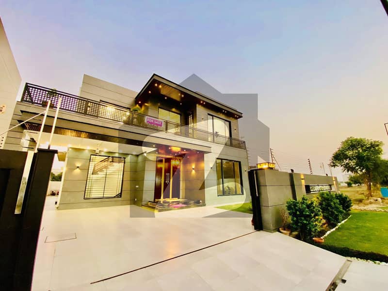 One Kanal House Available For Rent One Kanal House Available For Rent