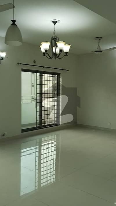 6 Floor Open View 3 Bed Apartment For Sale In Askari 11 Lahore