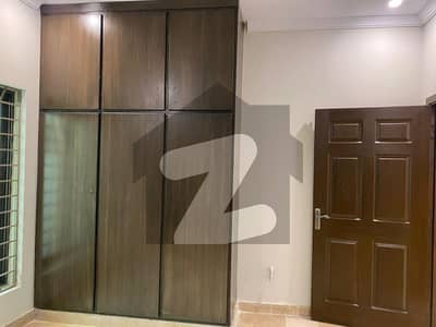2 Bed Corner Flat For Sale On Reasonable Price