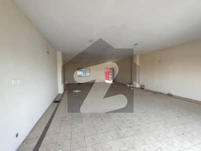 Ideal 1130 SqFt Office for Rent on Main Boulevard Gulberg Lahore