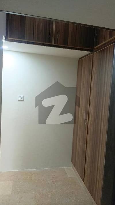 ای ۔ 11/1 ای ۔ 11,اسلام آباد میں 3 کمروں کا 12 مرلہ بالائی پورشن 85.0 ہزار میں کرایہ پر دستیاب ہے۔