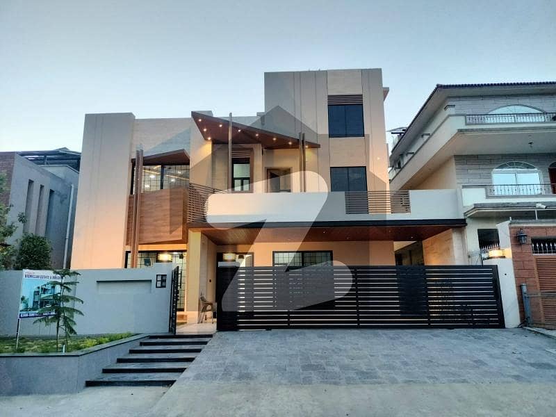 One Kanal Brand New Designer House For Sale One Kanal Brand New Designer House For Sale