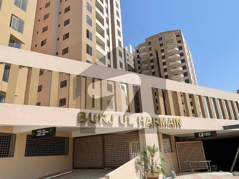 Burj-Ul-Harmain Flat Sized 1400 Square Feet Burj-Ul-Harmain Flat Sized 1400 Square Feet