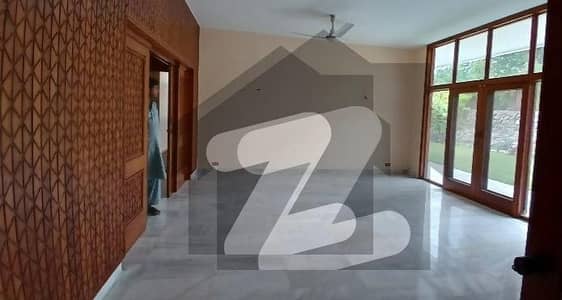 1000 Yard Ground Plus One With Basement Independent Bungalow Rent For Office, Software House, Multinational Companies, School, College, University, Medical Care, Use At Pechs Near Sahra-E-Faisal 1000 Yard Ground Plus One With Basement Independent Bungalow Rent For Office, Software House, Multinational Companies, School, College, University, Medical Care, Use At Pechs Near Sahra-E-Faisal