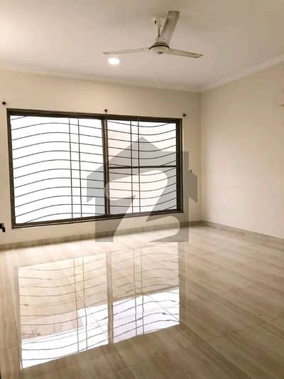 GROUND FLOOR FOR FLAT WITH GAS GROUND FLOOR FOR FLAT WITH GAS