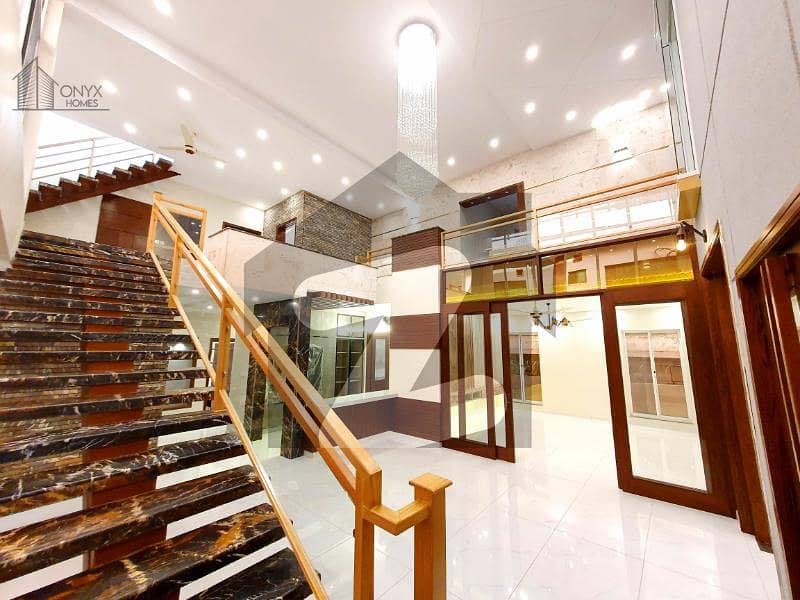 Top Quality 1 Kanal 6 Bed Designer House With Modern Architecture Top Quality 1 Kanal 6 Bed Designer House With Modern Architecture