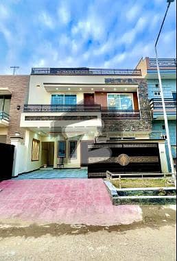G-13 30x60 Brand New Double Storey House Available G-13 30x60 Brand New Double Storey House Available