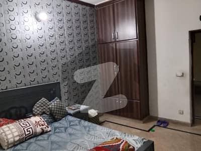 Double Story 7 Bed Rooms Bungalow Tv Lounge Kitchen Porch Etc Best Location