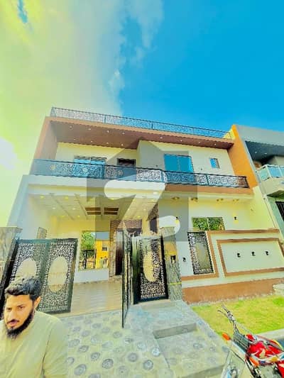 8 Marla 2 Storey Brand New Luxury House For Sale In TNT Colony Satiana Road Faisalabad Solid Construction Wooden Door Tiles Work