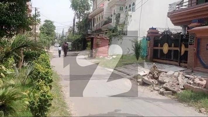 سبزہ زار سکیم ۔ بلاک این سبزہ زار سکیم,لاہور میں 10 مرلہ رہائشی پلاٹ 2.75 کروڑ میں برائے فروخت۔ سبزہ زار سکیم ۔ بلاک این سبزہ زار سکیم,لاہور میں 10 مرلہ رہائشی پلاٹ 2.75 کروڑ میں برائے فروخت۔