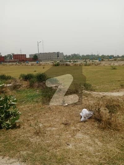 ڈی ایچ اے فیز9 پریزم - بلاک ایف ڈی ایچ اے فیز9 پریزم,ڈی ایچ اے ڈیفینس,لاہور میں 1 کنال رہائشی پلاٹ 2.35 کروڑ میں برائے فروخت۔ ڈی ایچ اے فیز9 پریزم - بلاک ایف ڈی ایچ اے فیز9 پریزم,ڈی ایچ اے ڈیفینس,لاہور میں 1 کنال رہائشی پلاٹ 2.35 کروڑ میں برائے فروخت۔