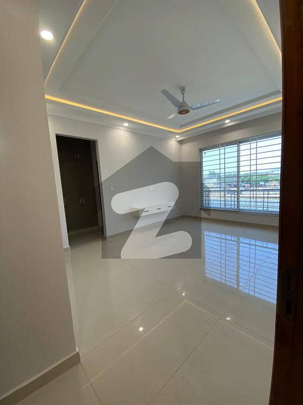 50x90 Kanal Brand New House For Rent G-13 50x90 Kanal Brand New House For Rent G-13
