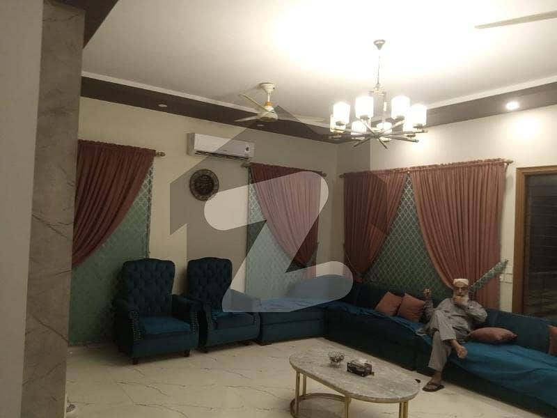 House Available For Rent Office Purpose. House Available For Rent Office Purpose.