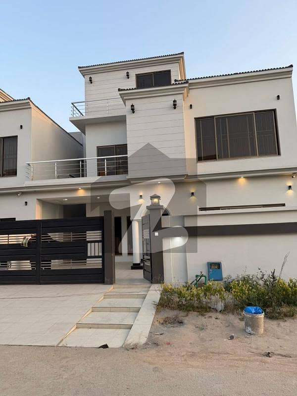 10 Marla Villa Available For Rent In D-H-A Gujranwala 10 Marla Villa Available For Rent In D-H-A Gujranwala