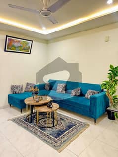 5 MARLA UPPER PORTION WITH 3 BEDS & ATTACHED 3 BATHS AVAILABLE FOR RENT AT PRIME LOCATION OF PARK VIEW CITY LHR