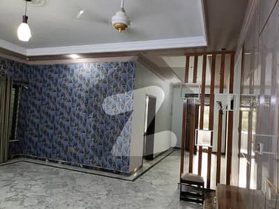 14 Marla Upper Portion Available For Rent
