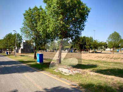 Premium 5 Marla Residential Plot Is Available For Sale In Lahore Premium 5 Marla Residential Plot Is Available For Sale In Lahore