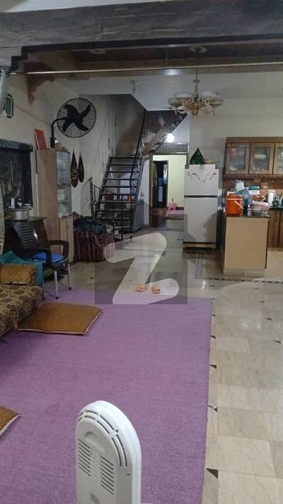 12 Marla Outstanding Upper Portion In Johar Town Near EMPORIUM MALL