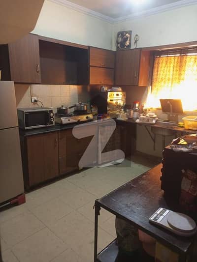 Valencia Town, 1 Kanal Upper Portion For Rent