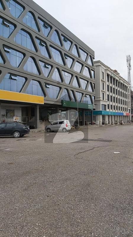 Top Location 5 Marla Plot is For Sale Top Location 5 Marla Plot is For Sale