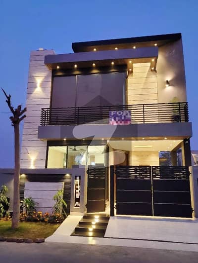Charming 3-Bedroom 5 Marla House in DHA Modern Comfort with Stylish Finishes