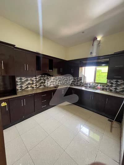 14 Marla House Upper Portion Separate Entrance Very Prime Location