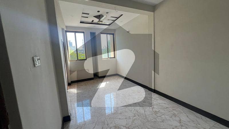 EXCELLENT FLAT FOR RENT IN I-10/2 EXCELLENT FLAT FOR RENT IN I-10/2