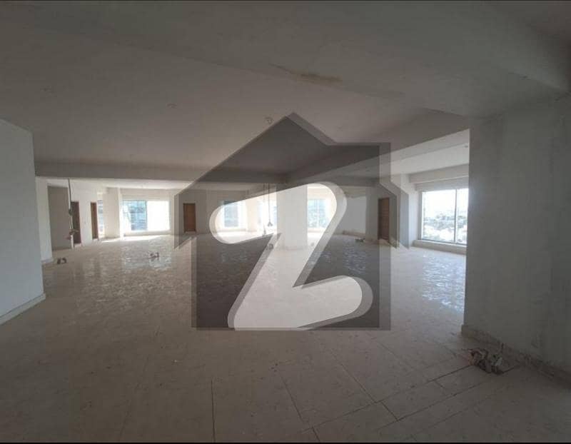 4500 SQ FEET OFFICE AVAILABLE FOR RENT AT SAHRA-E-FAISAL