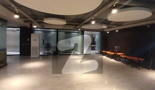 3400 SQUARE FEETS OFFICE AVAILABLE FOR RENT